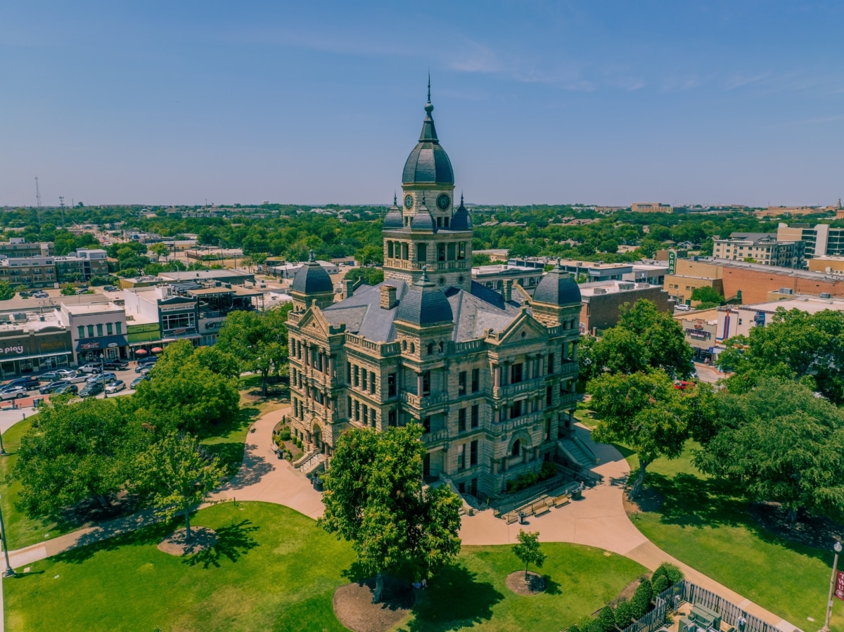 Denton County Courthouse Rises Above Small Town